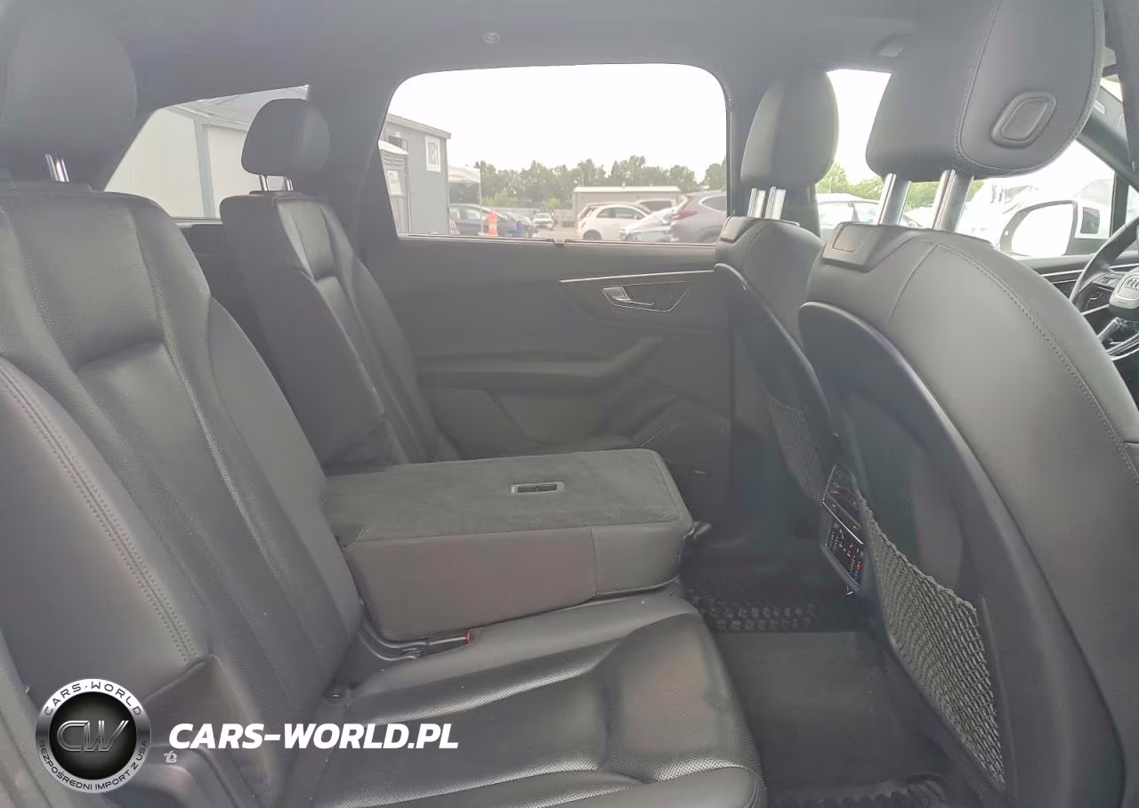 2020 Audi Q7 Prestige VIN:WA1VXAF72LD009401 - 10