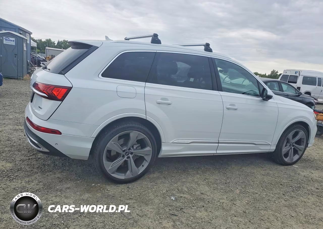 2020 Audi Q7 Prestige VIN:WA1VXAF72LD009401 - 3