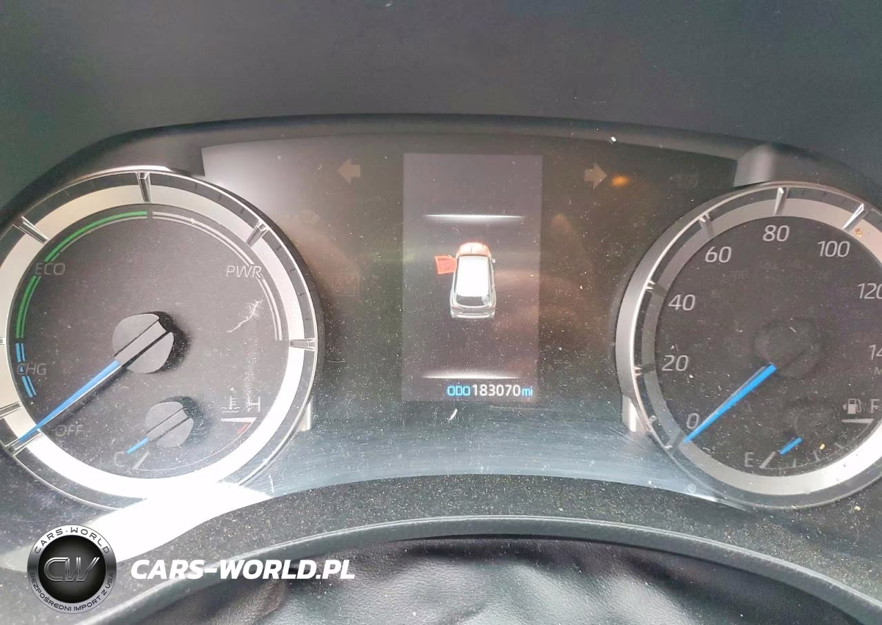 2022 Toyota Highlander Hybrid Le VIN:5TDBBRCH3NS554498 - 9