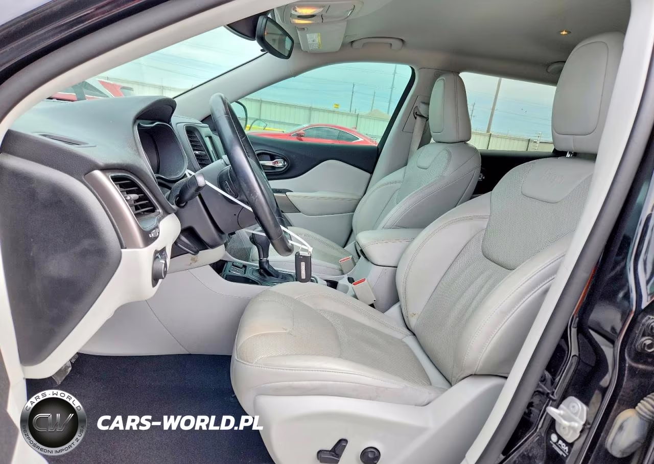 2021 Jeep Cherokee Latitude Lux VIN:1C4PJLMX3MD106736 - 7