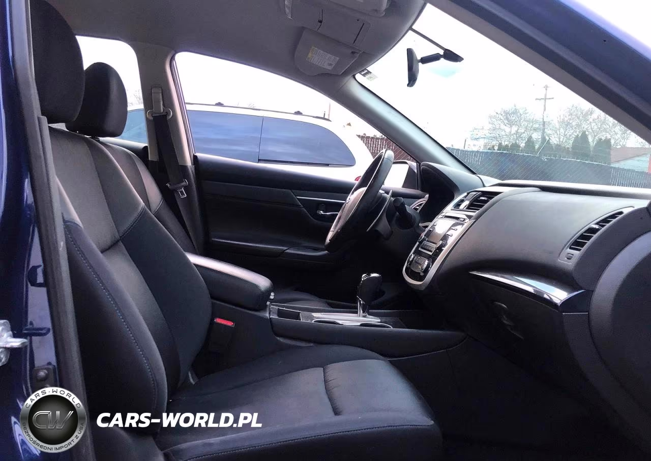 2018 Nissan Altima 2.5 VIN:1N4AL3AP1JC123580 - 5
