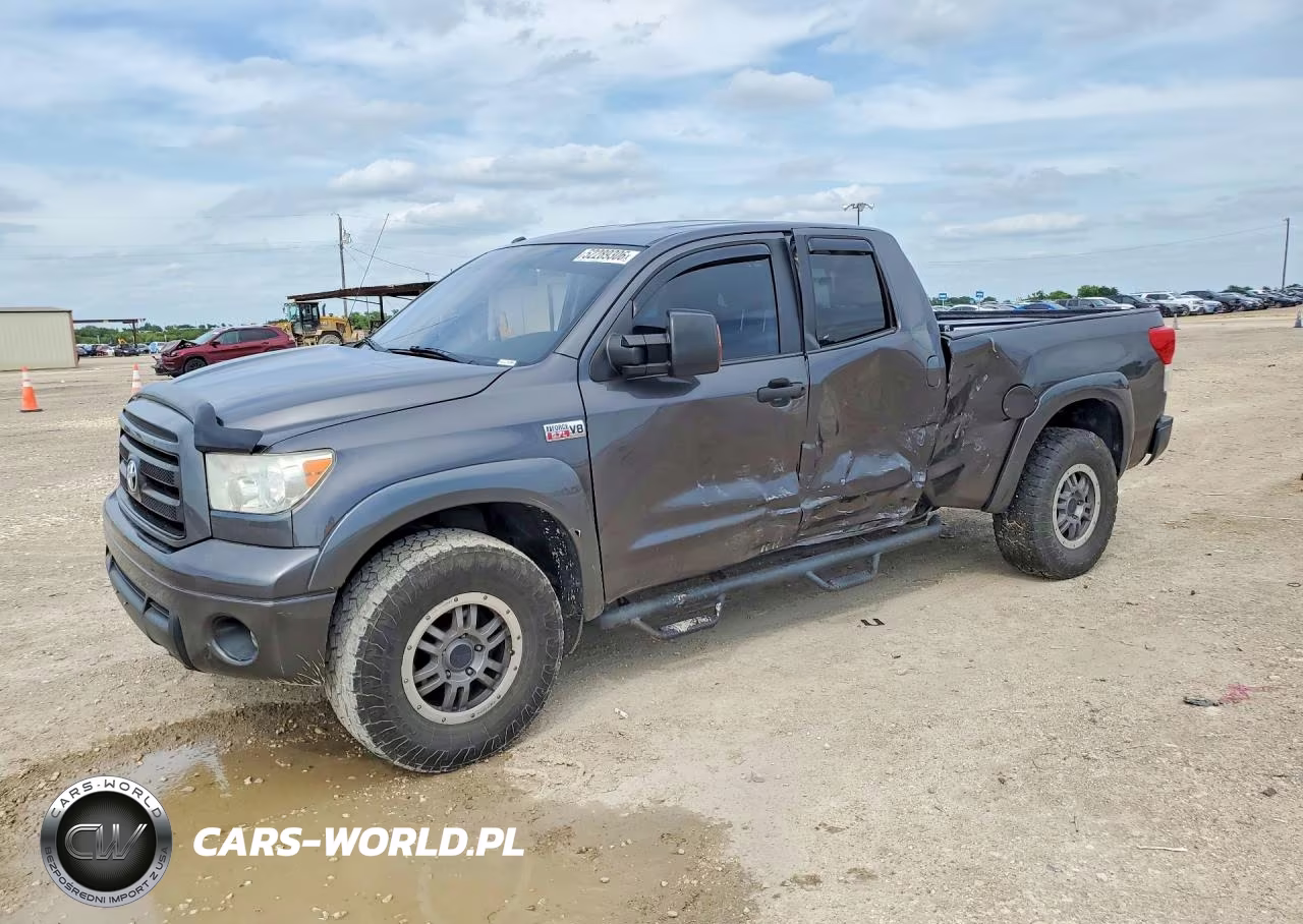 2013 Toyota Tundra Double Cab Sr5