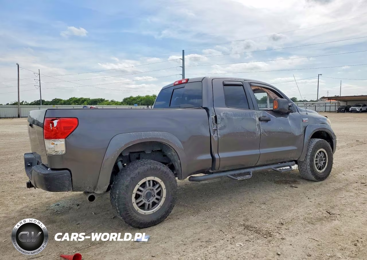 2013 Toyota Tundra Double Cab Sr5 VIN:5TFUW5F18DX282186 - 3