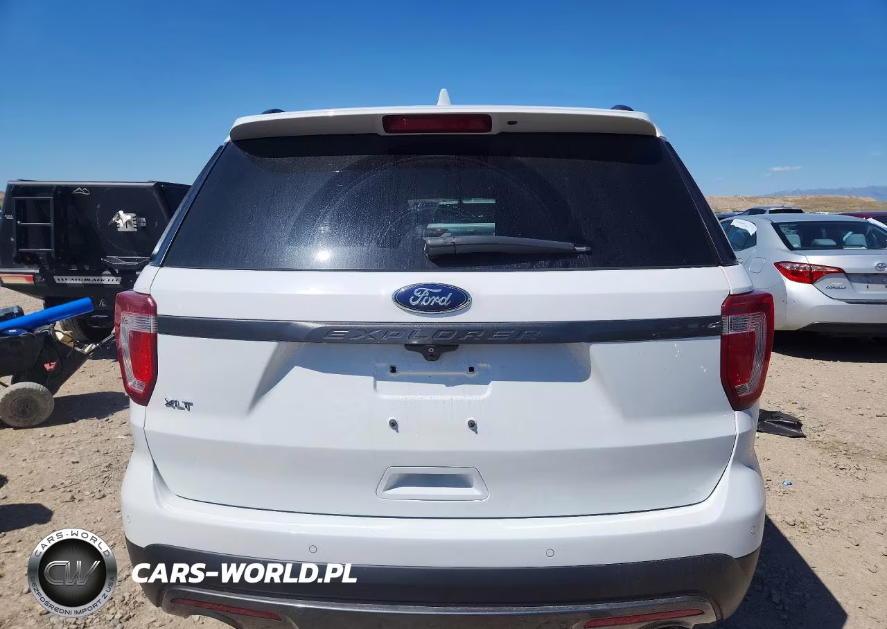 2017 Ford Explorer Xlt VIN:1FM5K8D81HGC63790 - 6