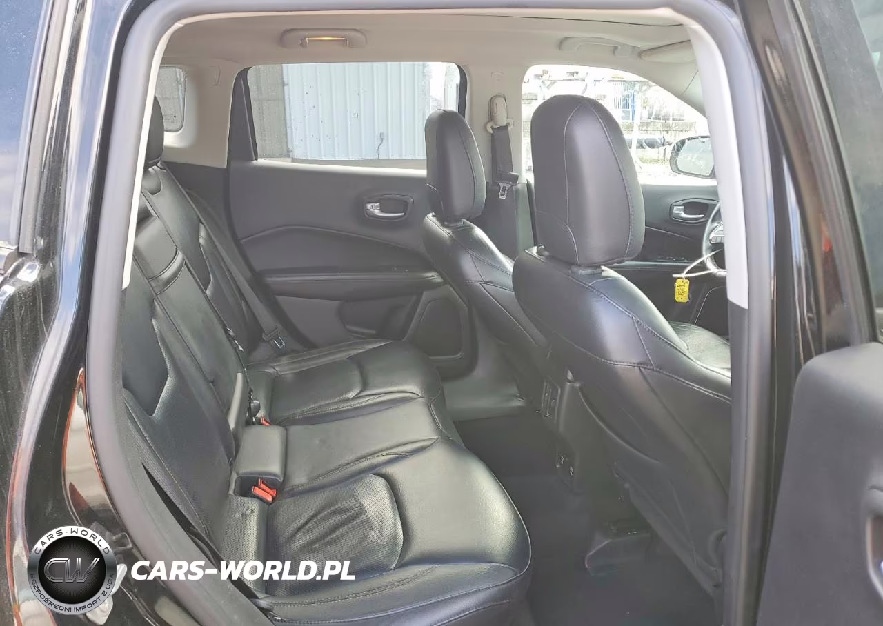 2018 Jeep Compass Limited VIN:3C4NJDCB1JT113130 - 11