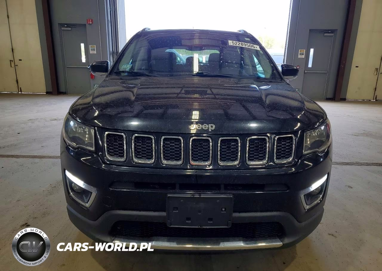2018 Jeep Compass Limited VIN:3C4NJDCB1JT113130 - 5