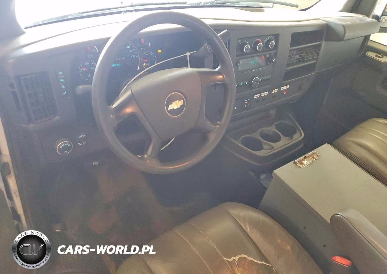 2013 Chevrolet Express G2500 VIN:1GCWGFCA7D1902884 - 8