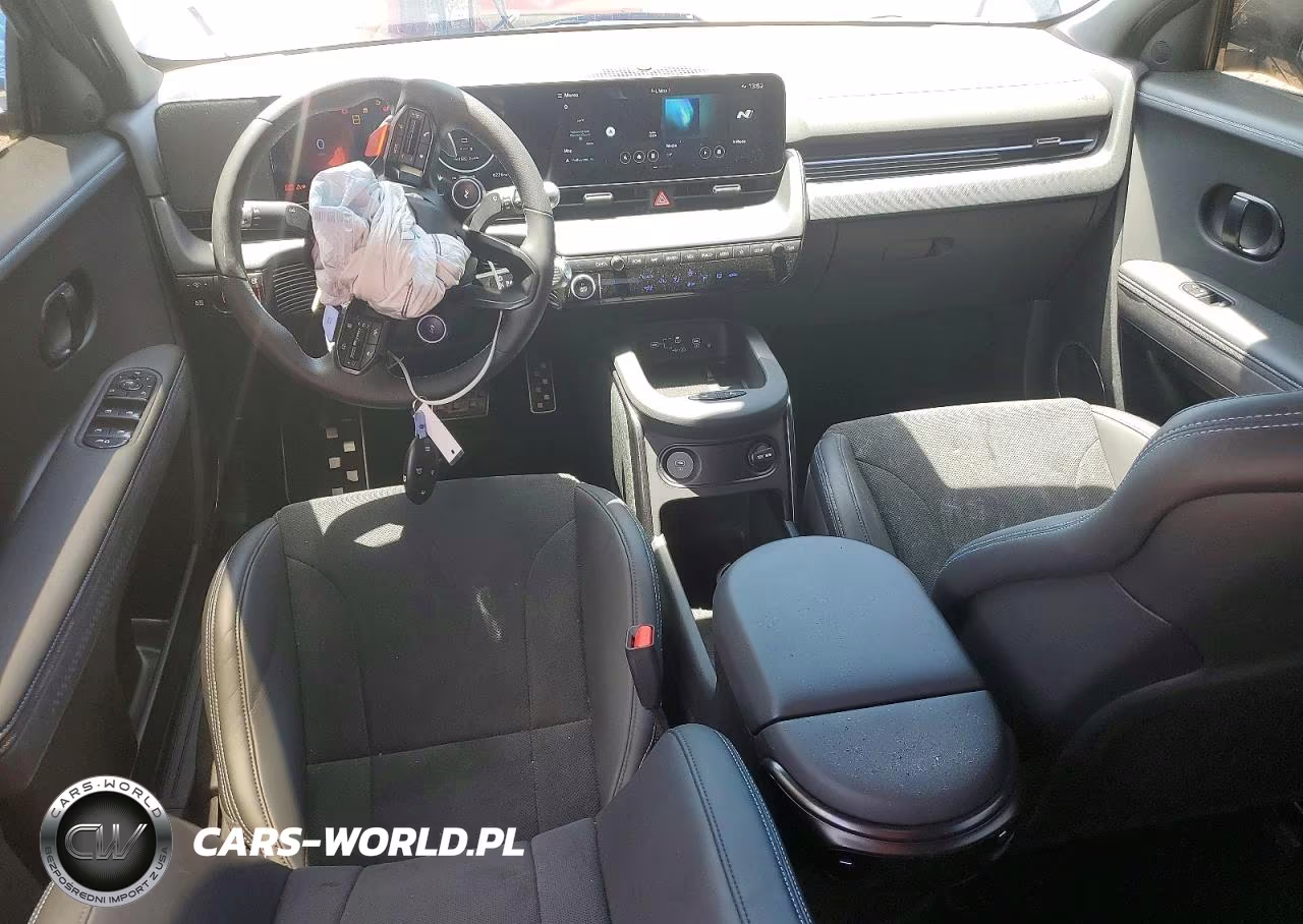 2025 Hyundai Ioniq 5 N VIN:KM8KNDA89SU009342 - 8
