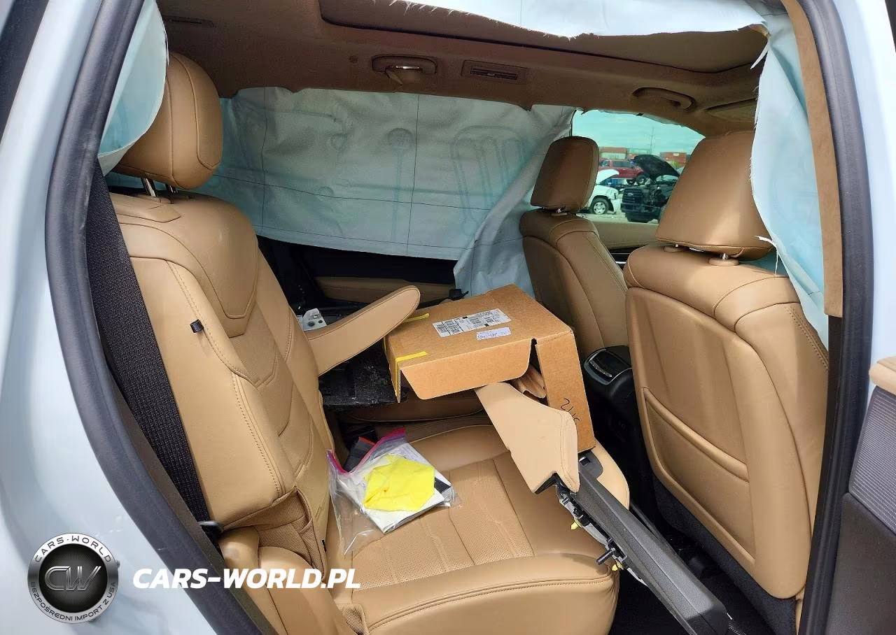 2025 Cadillac Xt6 Sport Platinum VIN:1GYKPHRS4SZ157207 - 11