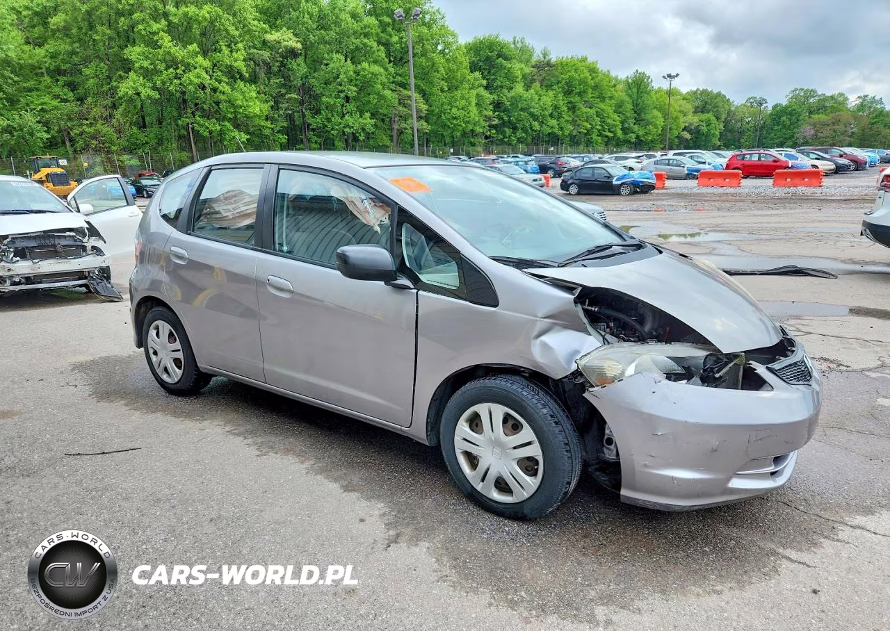 2010 Honda Fit VIN:JHMGE8G2XAS018953 - 4
