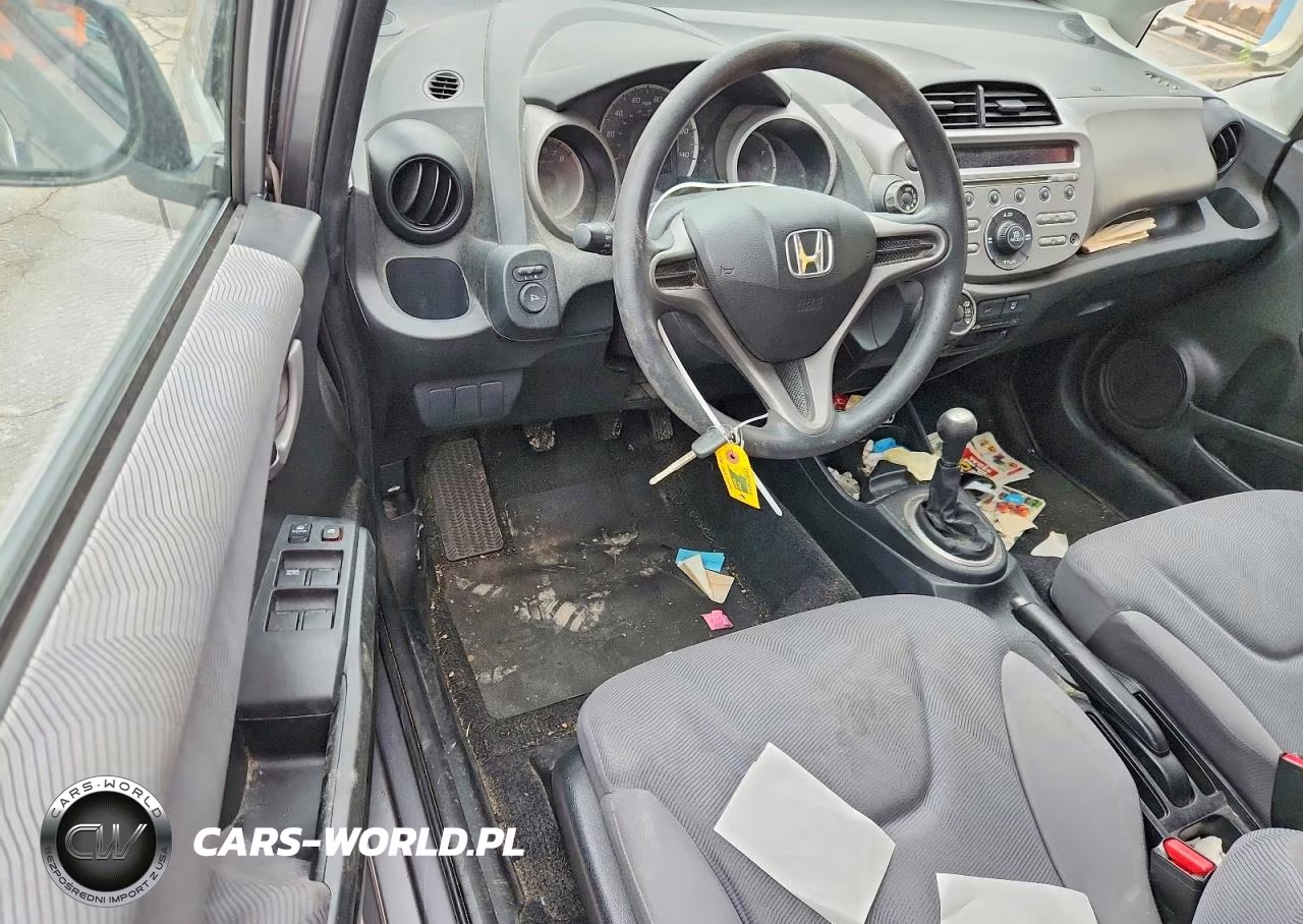 2010 Honda Fit VIN:JHMGE8G2XAS018953 - 8