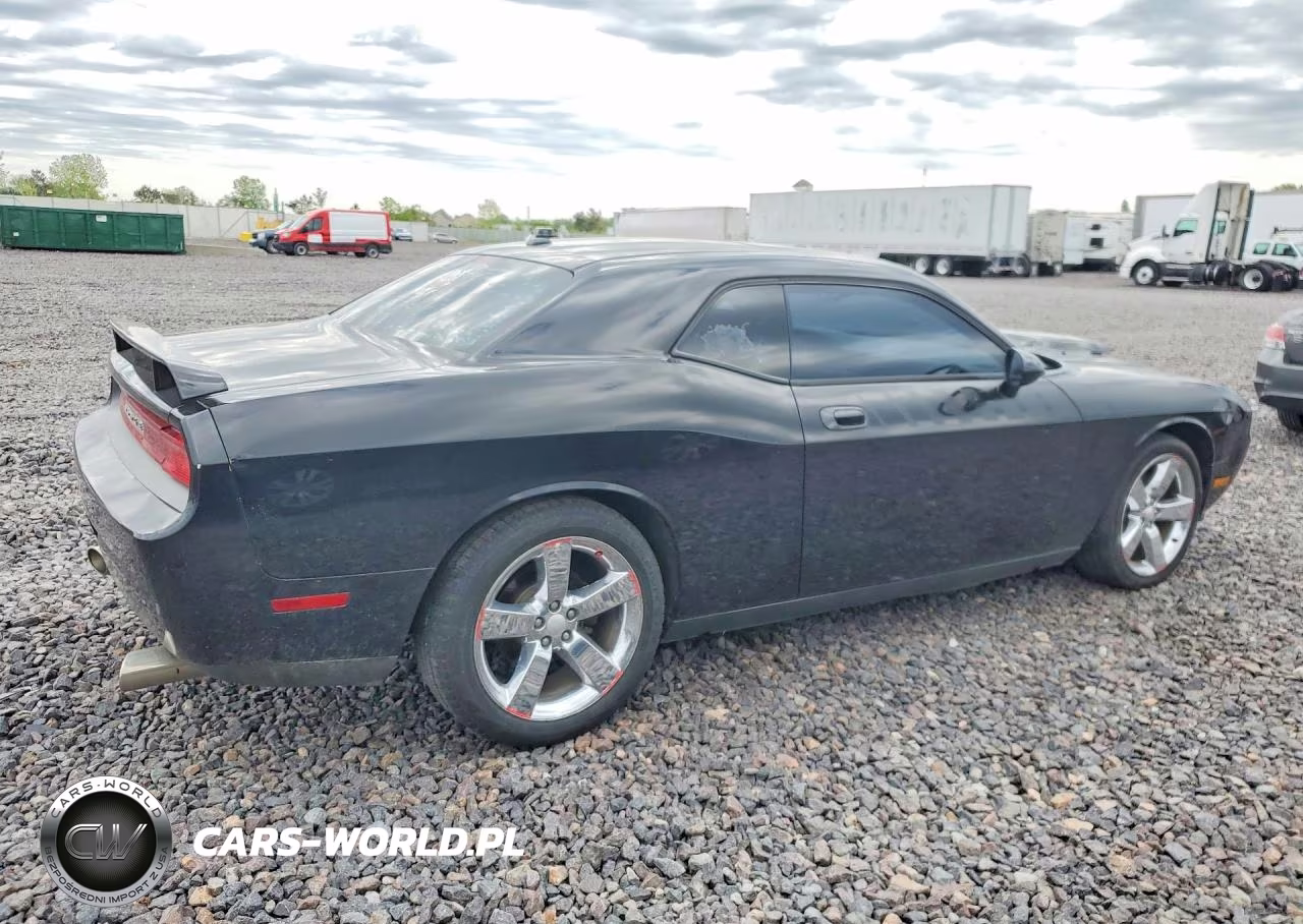 2010 Dodge Challenger R VIN:2B3CJ5DT1AH103910 - 3