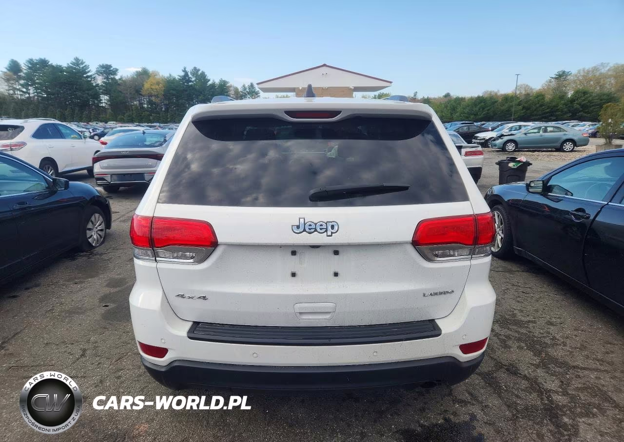 2017 Jeep Grand Cherokee Laredo VIN:1C4RJFAG9HC801989 - 6