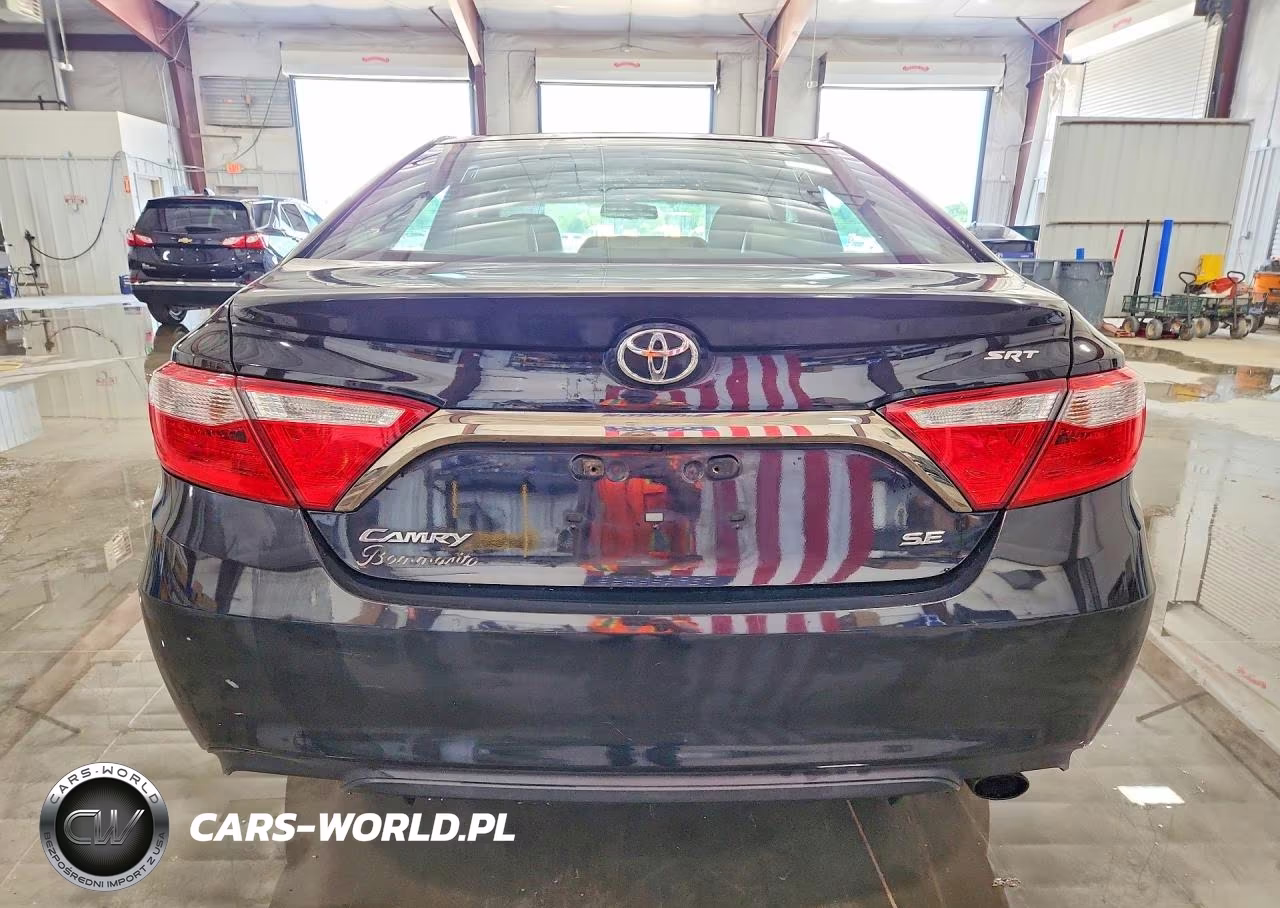 2015 Toyota Camry Se VIN:4T1BF1FKXFU002700 - 6