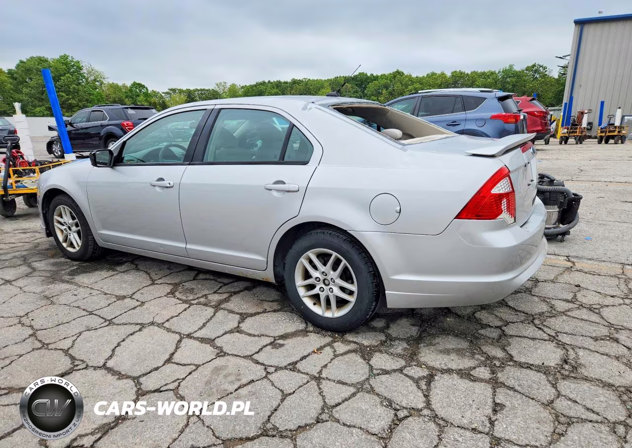 2010 Ford Fusion S VIN:3FAHP0GA8AR292789 - 2