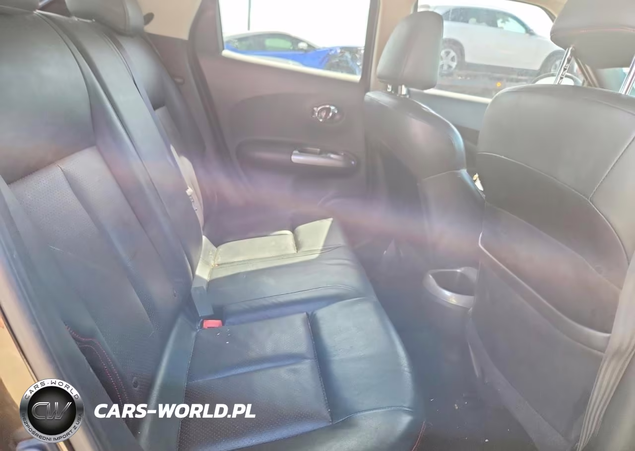 2011 Nissan Juke S VIN:JN8AF5MRXBT015586 - 10