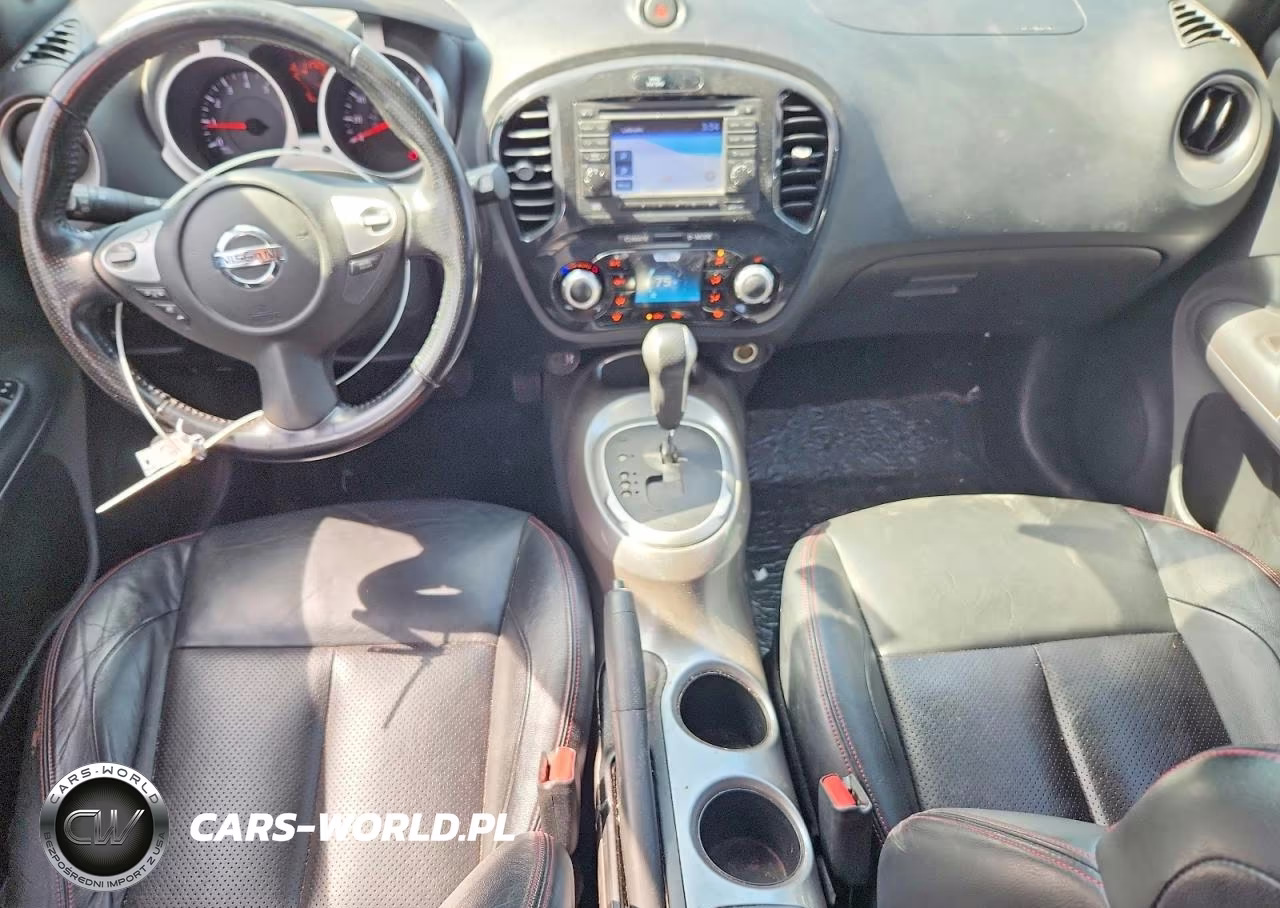 2011 Nissan Juke S VIN:JN8AF5MRXBT015586 - 8