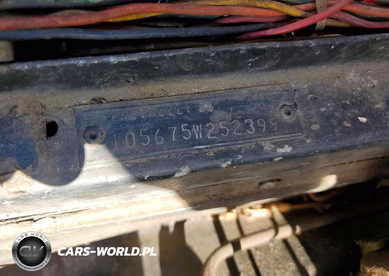 1965 Chevrolet Corvair VIN:105675W252399 - 12