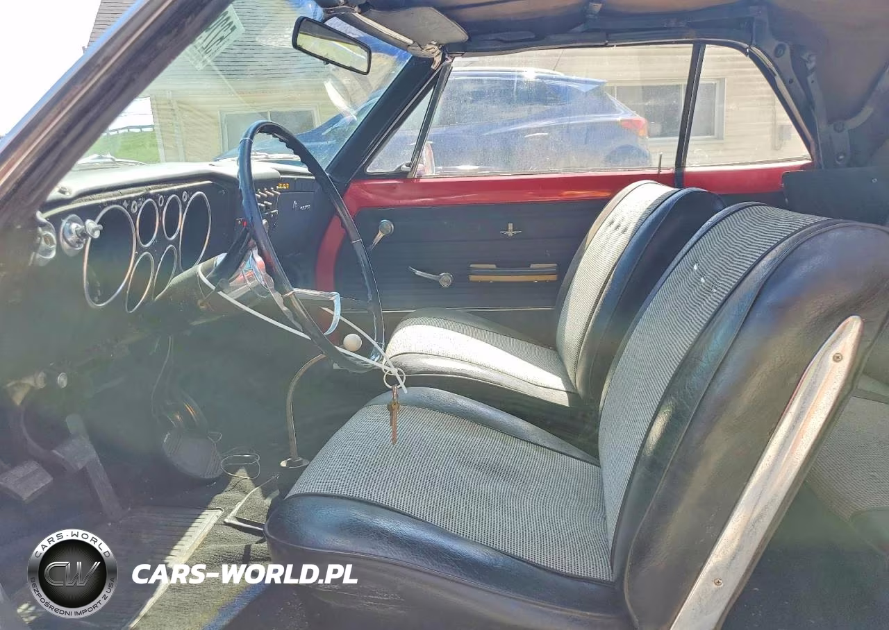 1965 Chevrolet Corvair VIN:105675W252399 - 7