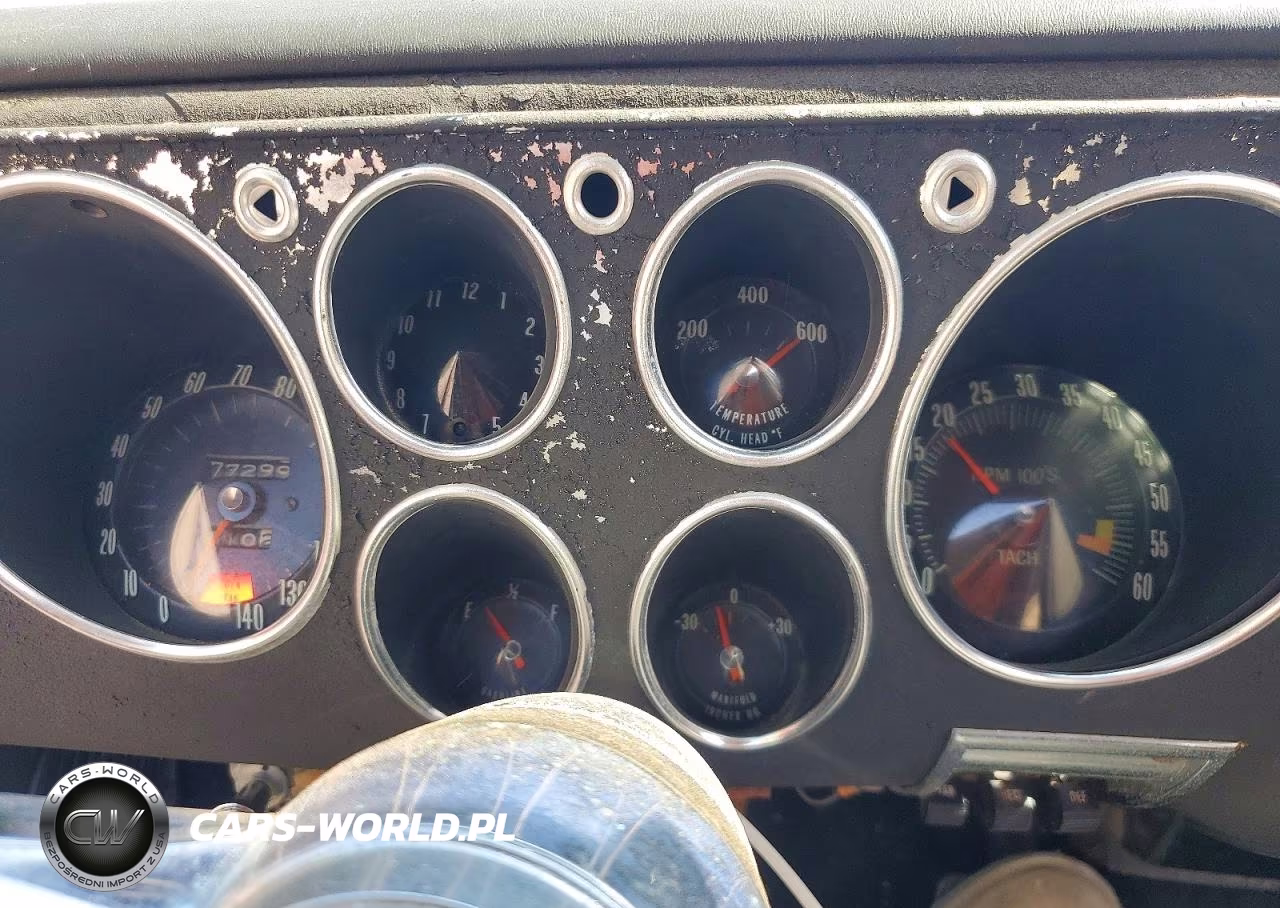 1965 Chevrolet Corvair VIN:105675W252399 - 9