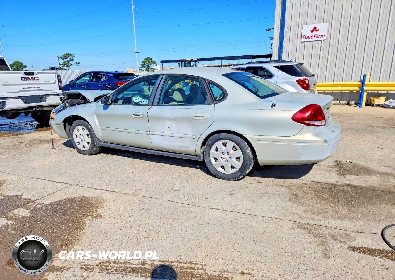 2005 Ford Taurus Se VIN:1FAFP53295A139373 - 2