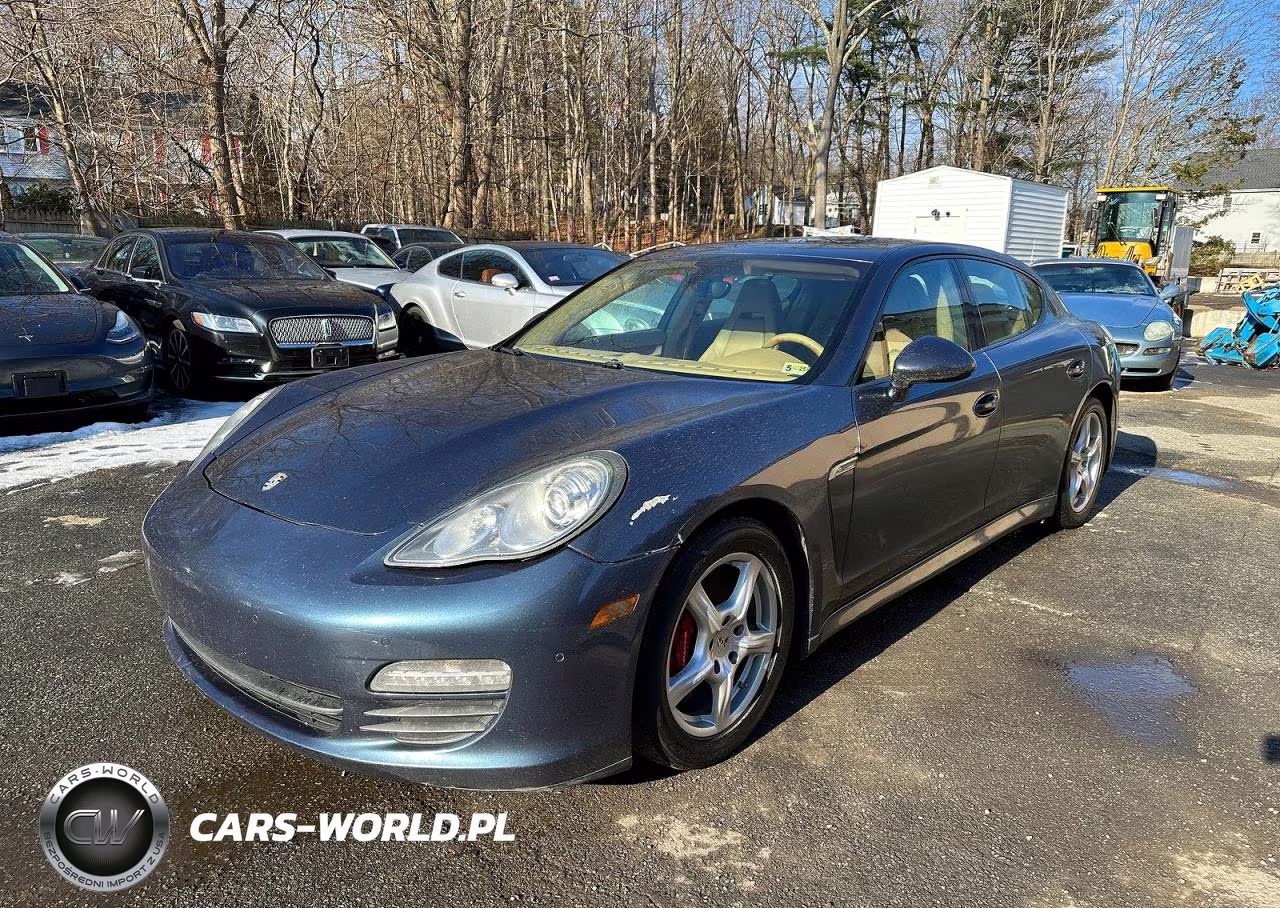 2013 Porsche Panamera 2 VIN:WP0AA2A77DL010215 - 2
