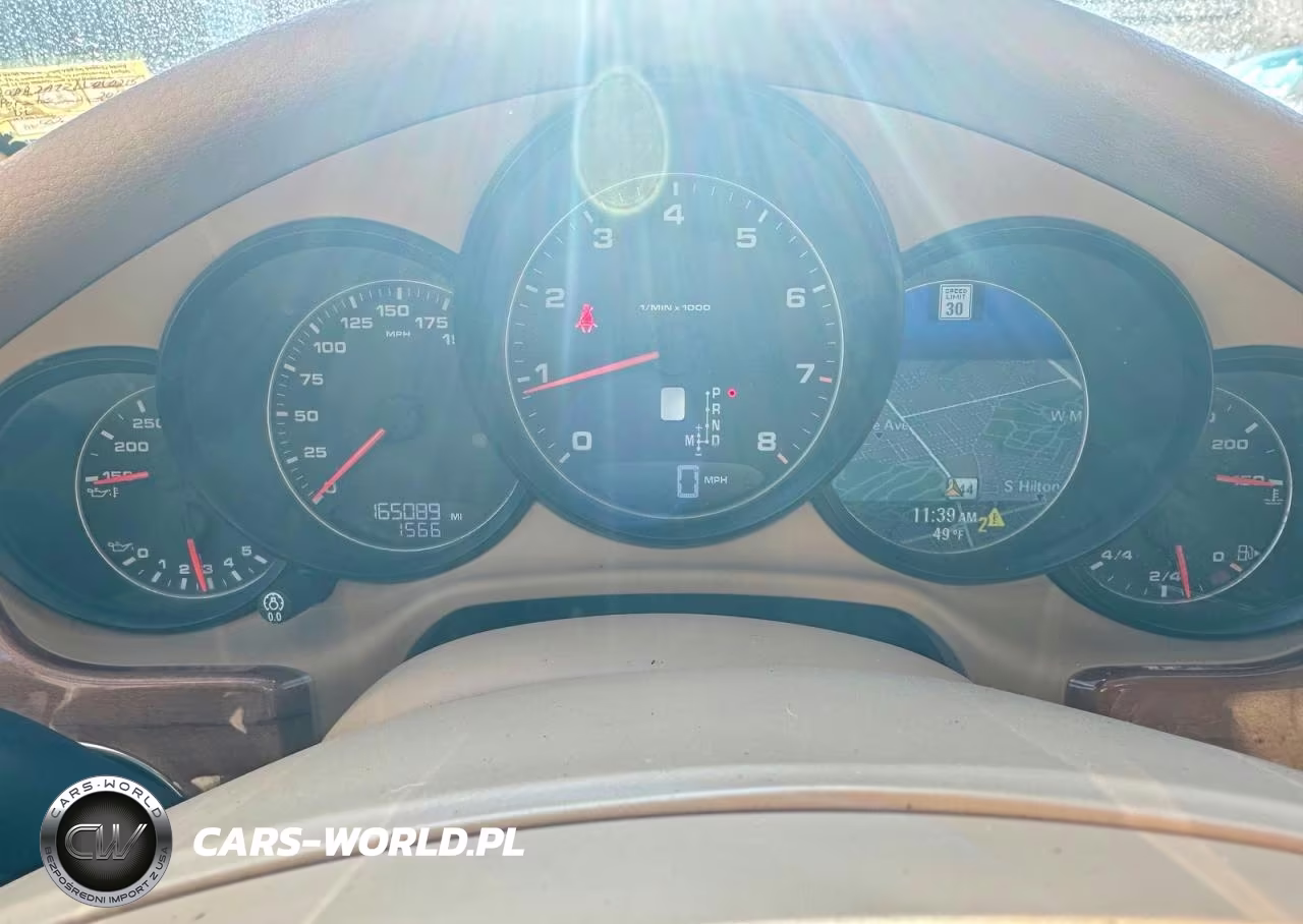 2013 Porsche Panamera 2 VIN:WP0AA2A77DL010215 - 8