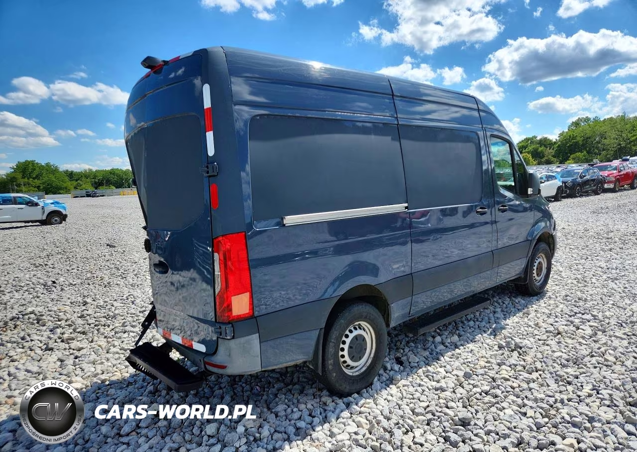 2019 Mercedes Benz Sprinter 2500 Delivery Van VIN:WD4PF0CD5KP060190 - 3