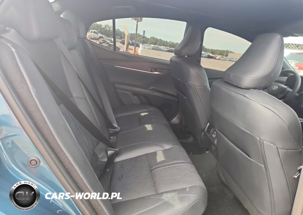 2025 Toyota Camry Xse VIN:4T1DAACK7SU155489 - 10