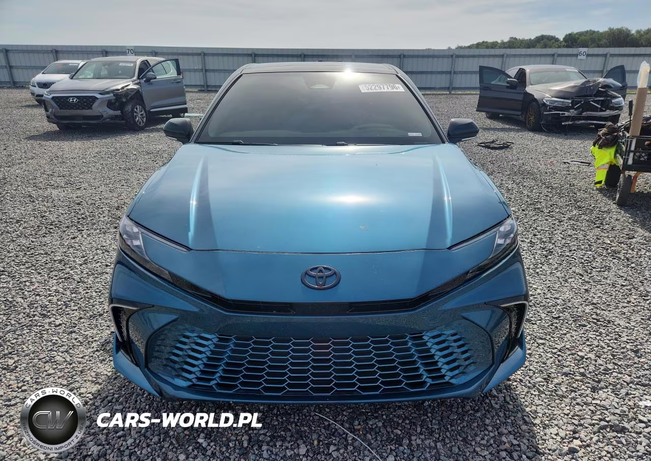 2025 Toyota Camry Xse VIN:4T1DAACK7SU155489 - 5