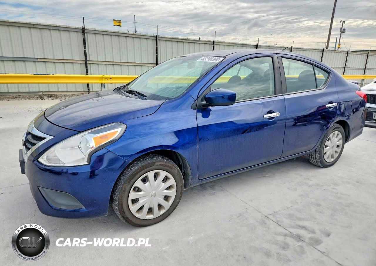 2018 Nissan Versa Sv