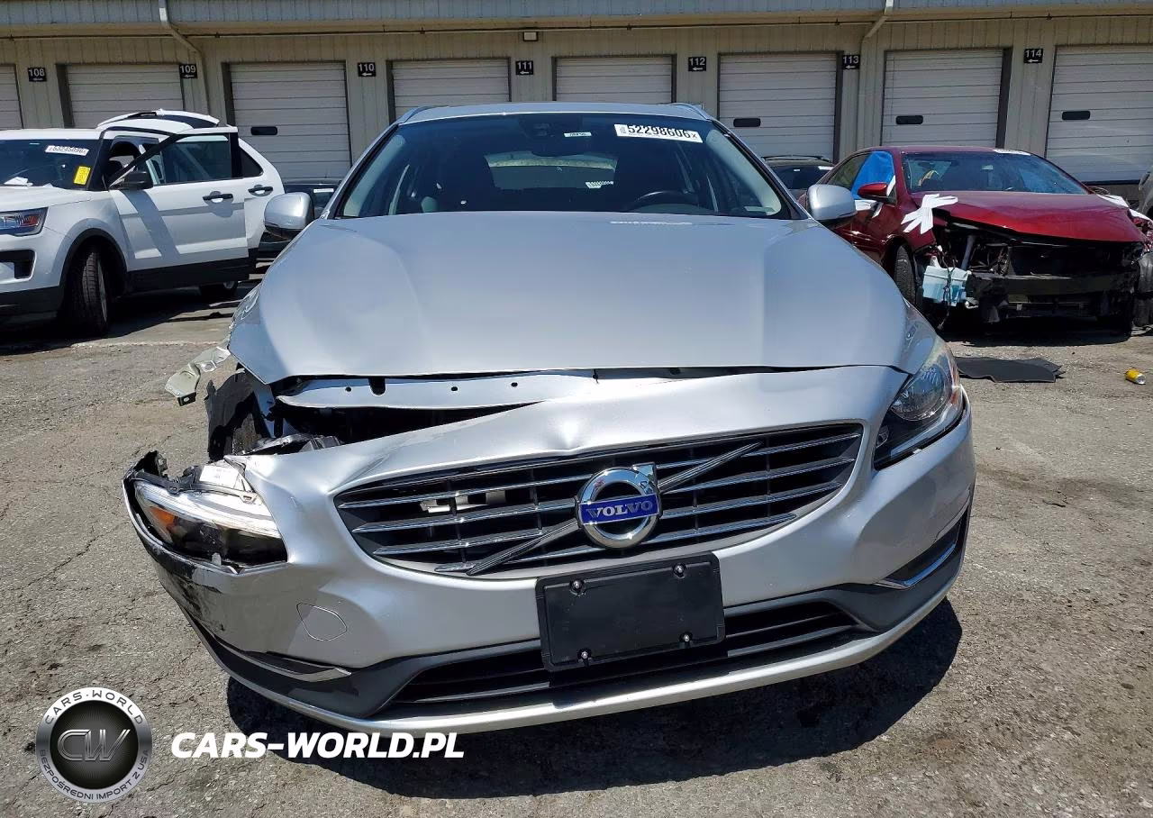 2016 Volvo V60 T5 Premier VIN:YV140MEK6G1310042 - 5
