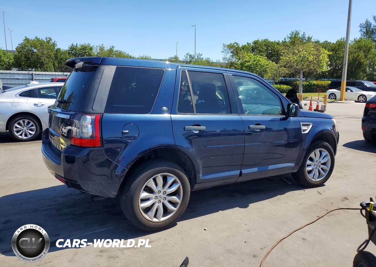 2011 Land Rover Lr2 Hse Luxury VIN:SALFT2BN0BH218734 - 3