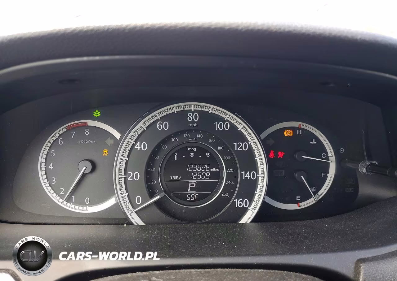 2013 Honda Accord Lx VIN:1HGCR2F31DA242569 - 9