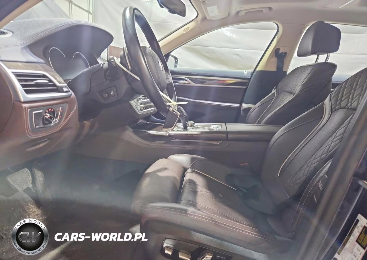 2019 BMW 750 Xi VIN:WBA7F2C56KB240528 - 7
