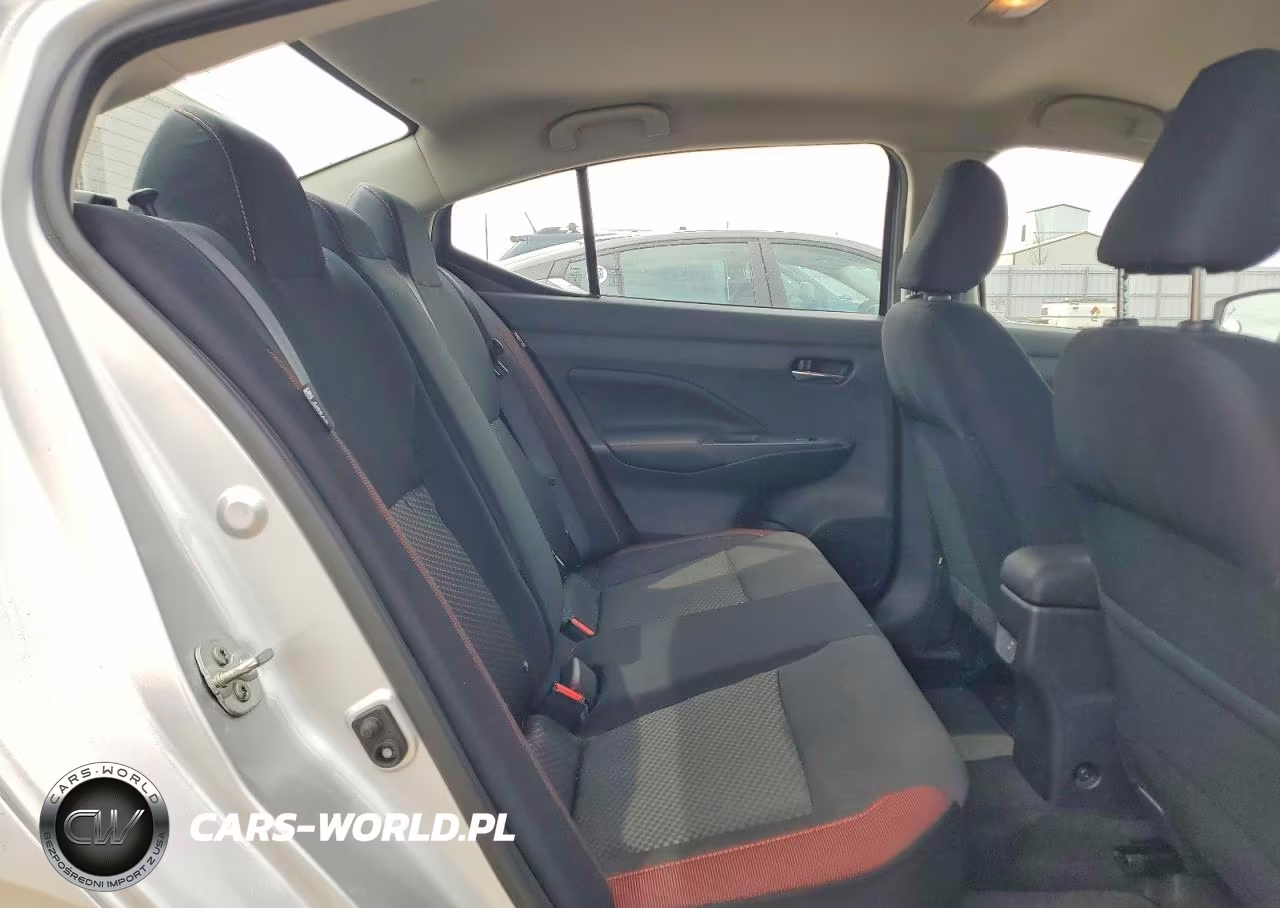 2024 Nissan Versa Sr VIN:3N1CN8FVXRL875962 - 10