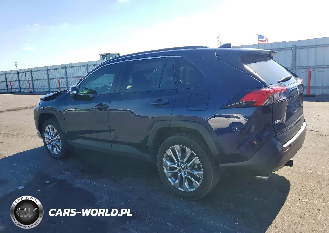 2023 Toyota Rav4 Xle Premium VIN:2T3C1RFV4PW283638 - 2