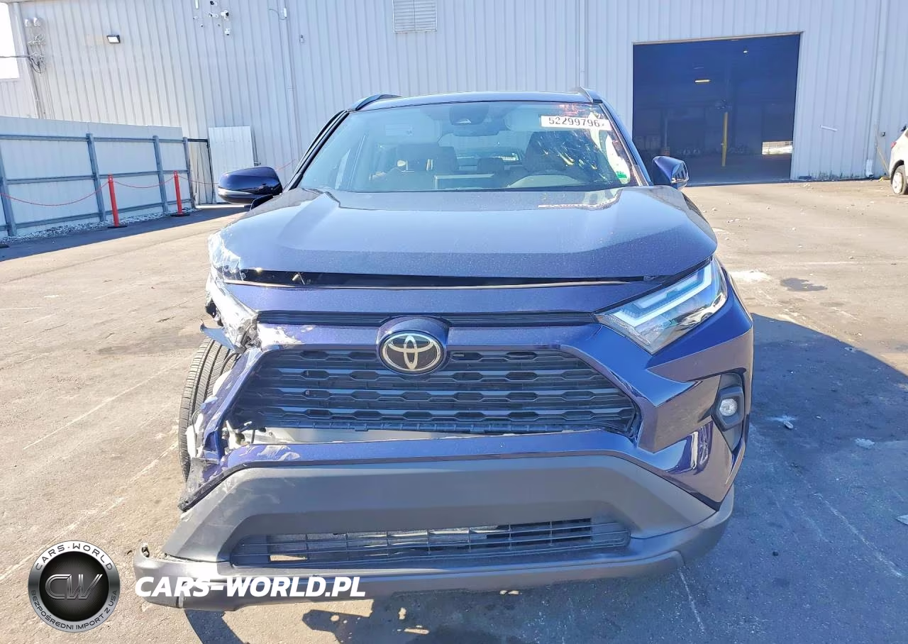 2023 Toyota Rav4 Xle Premium VIN:2T3C1RFV4PW283638 - 5