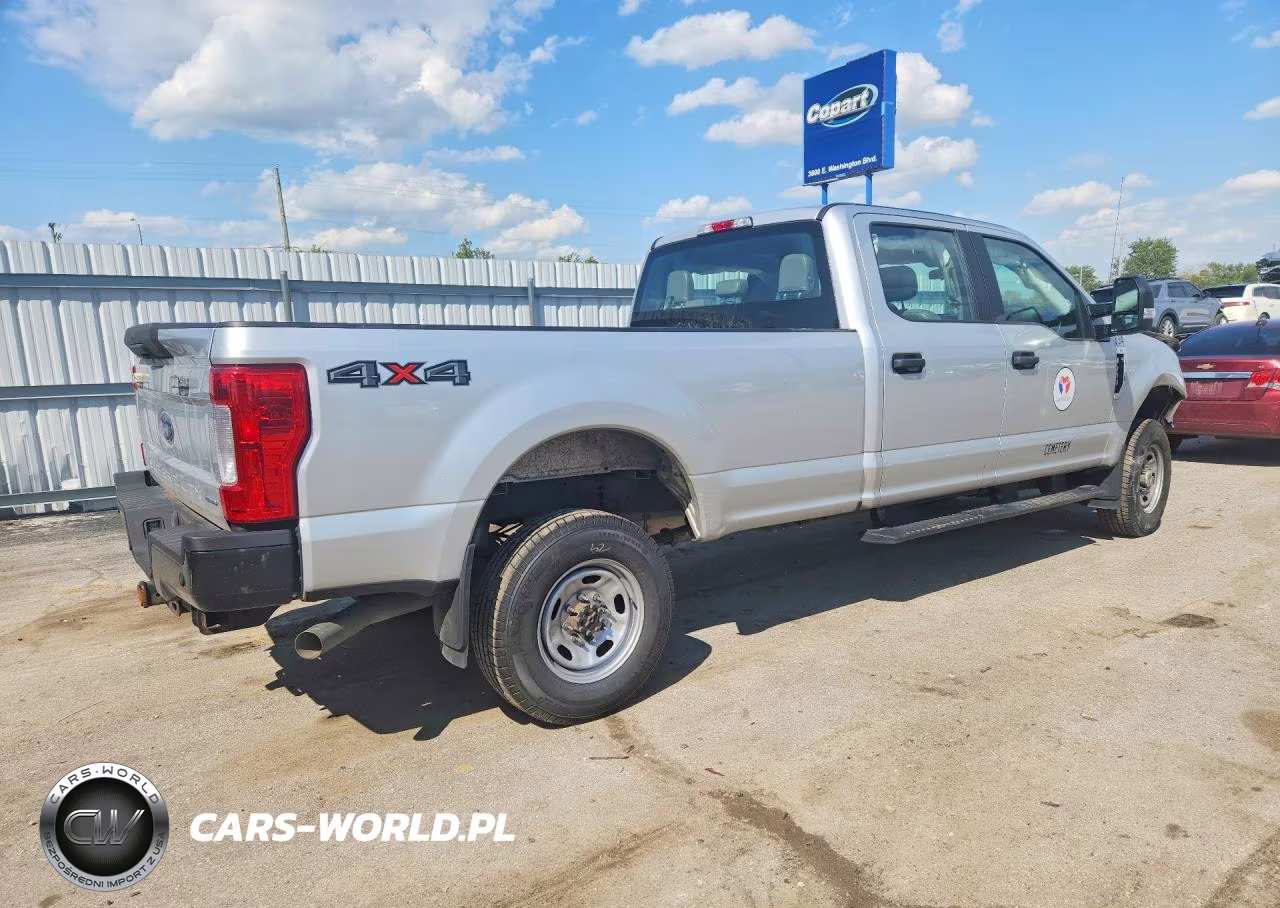 2018 Ford F250 Super Duty VIN:1FT7W2B69JEC46608 - 3