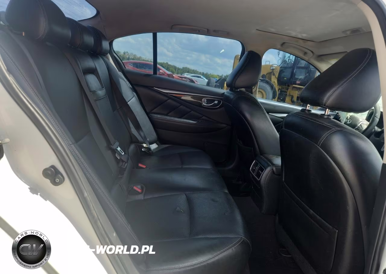 2018 Infiniti Q50 3.0T Luxe VIN:JN1EV7AR1JM443770 - 10