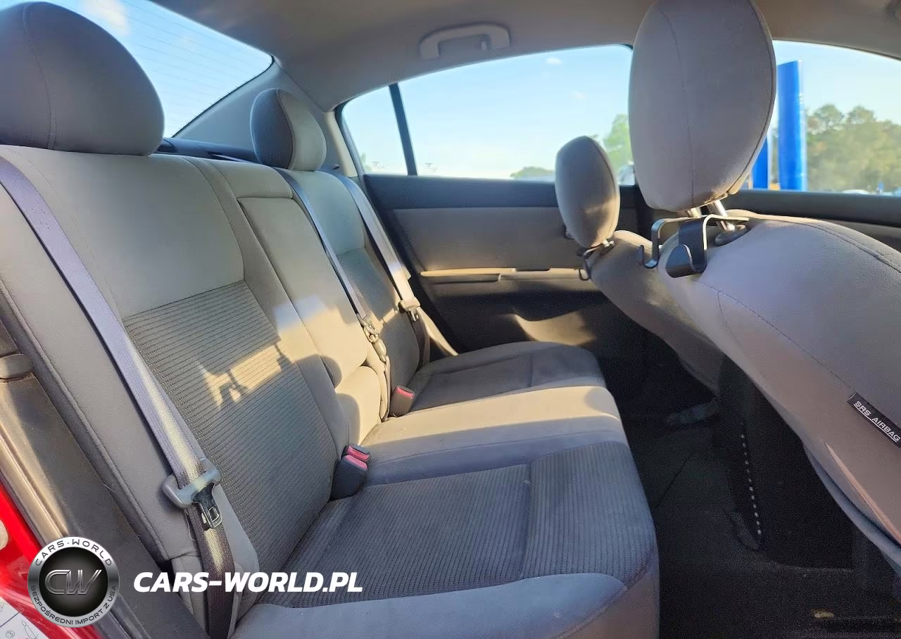 2010 Nissan Sentra 2.0 VIN:3N1AB6AP0AL719804 - 10
