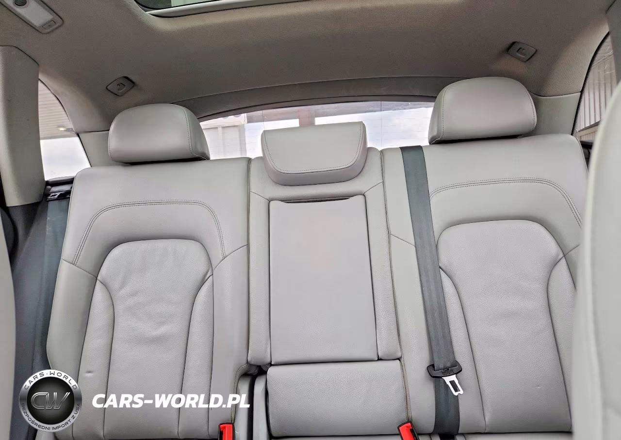 2015 Audi Q5 Premium Plus VIN:WA1LFAFP1FA061876 - 10