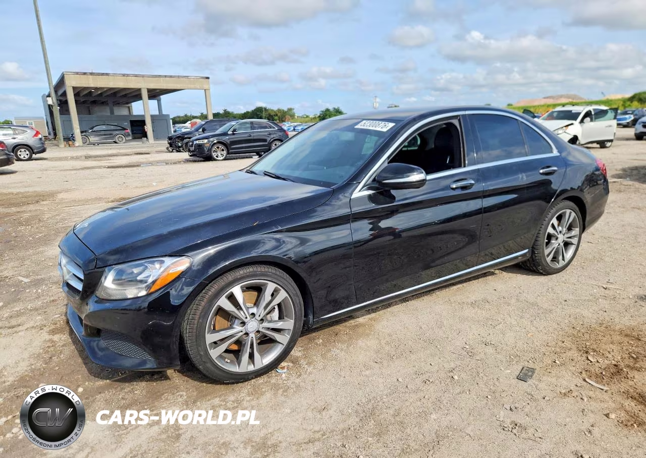 2015 Mercedes-Benz C 300