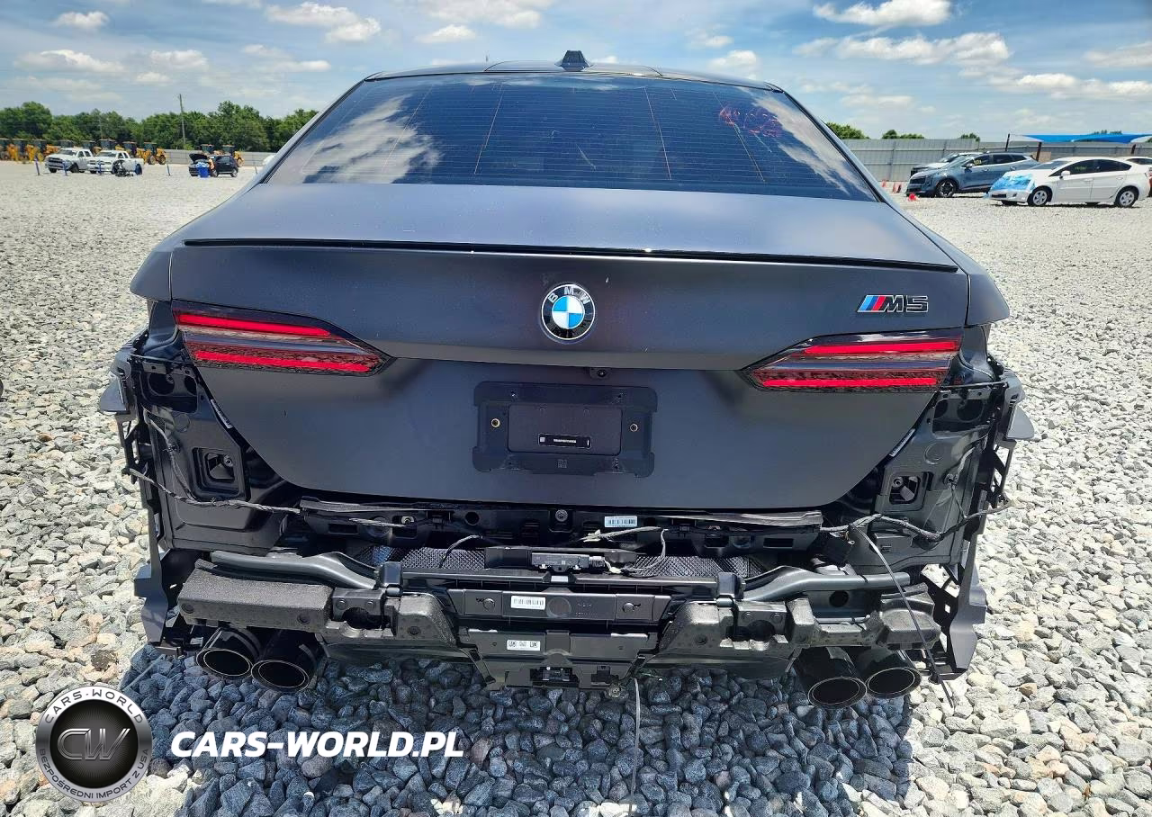 2026 BMW M5 VIN:WBS83FK06TCV66833 - 6