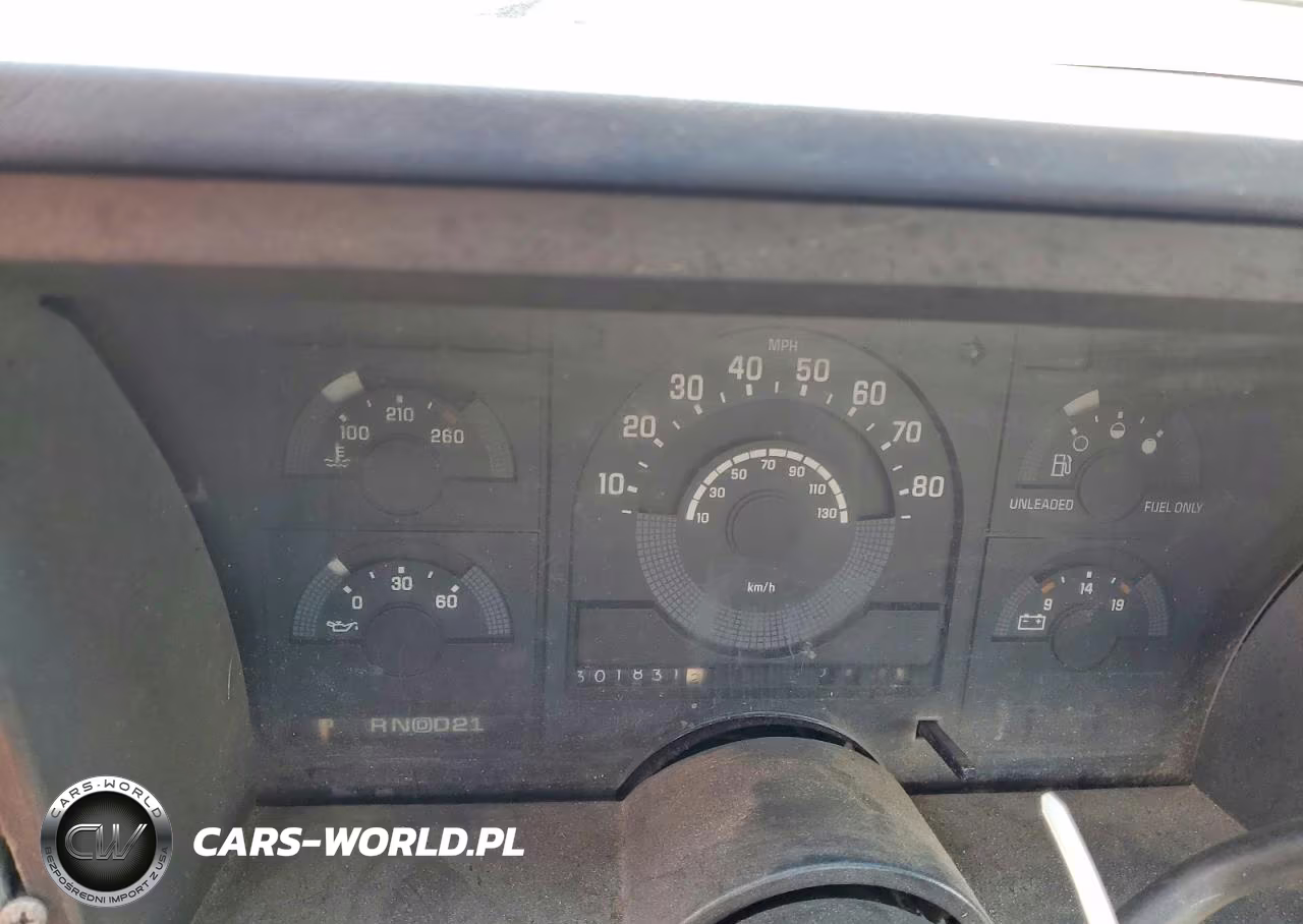 1990 GMC Sierra K1500 VIN:1GTDK14K6LE548086 - 9