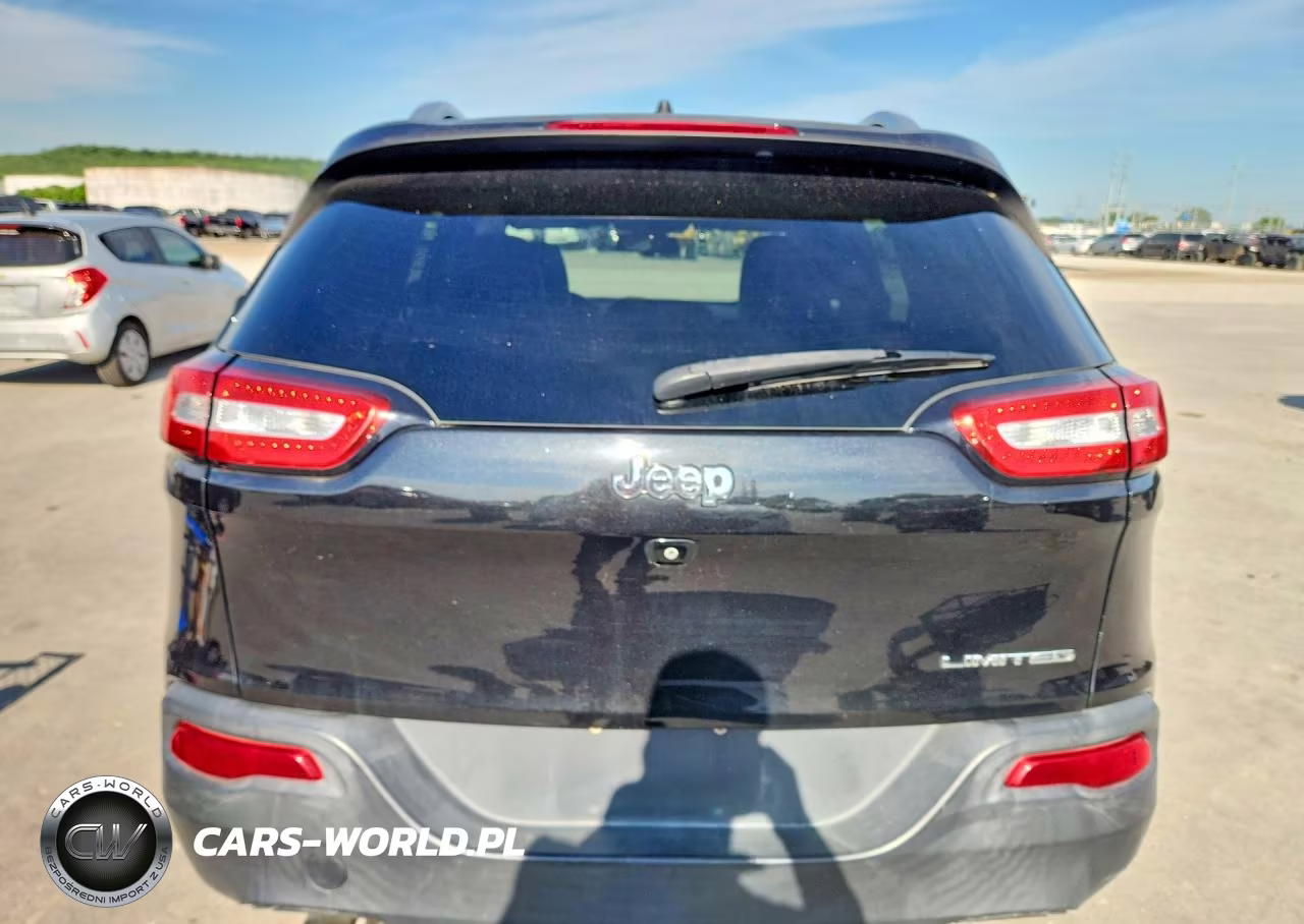 2015 Jeep Cherokee Limited VIN:1C4PJLDB1FW696267 - 6