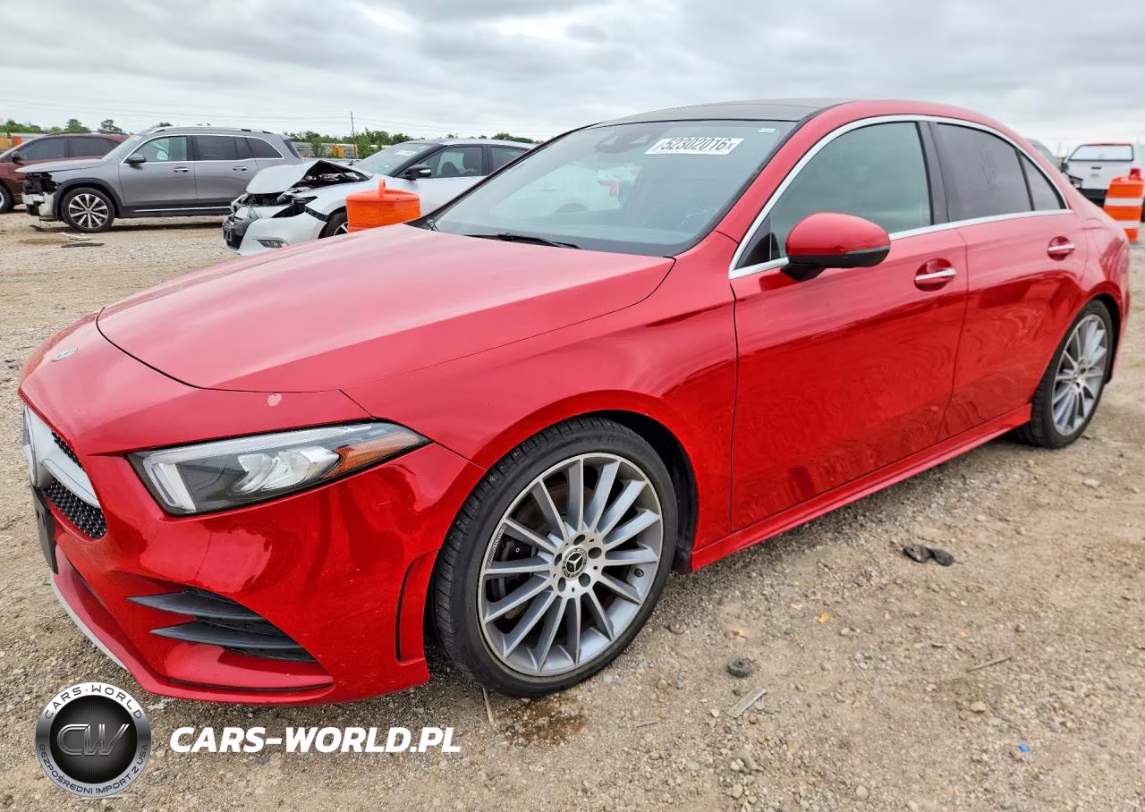 2019 Mercedes-Benz A 220