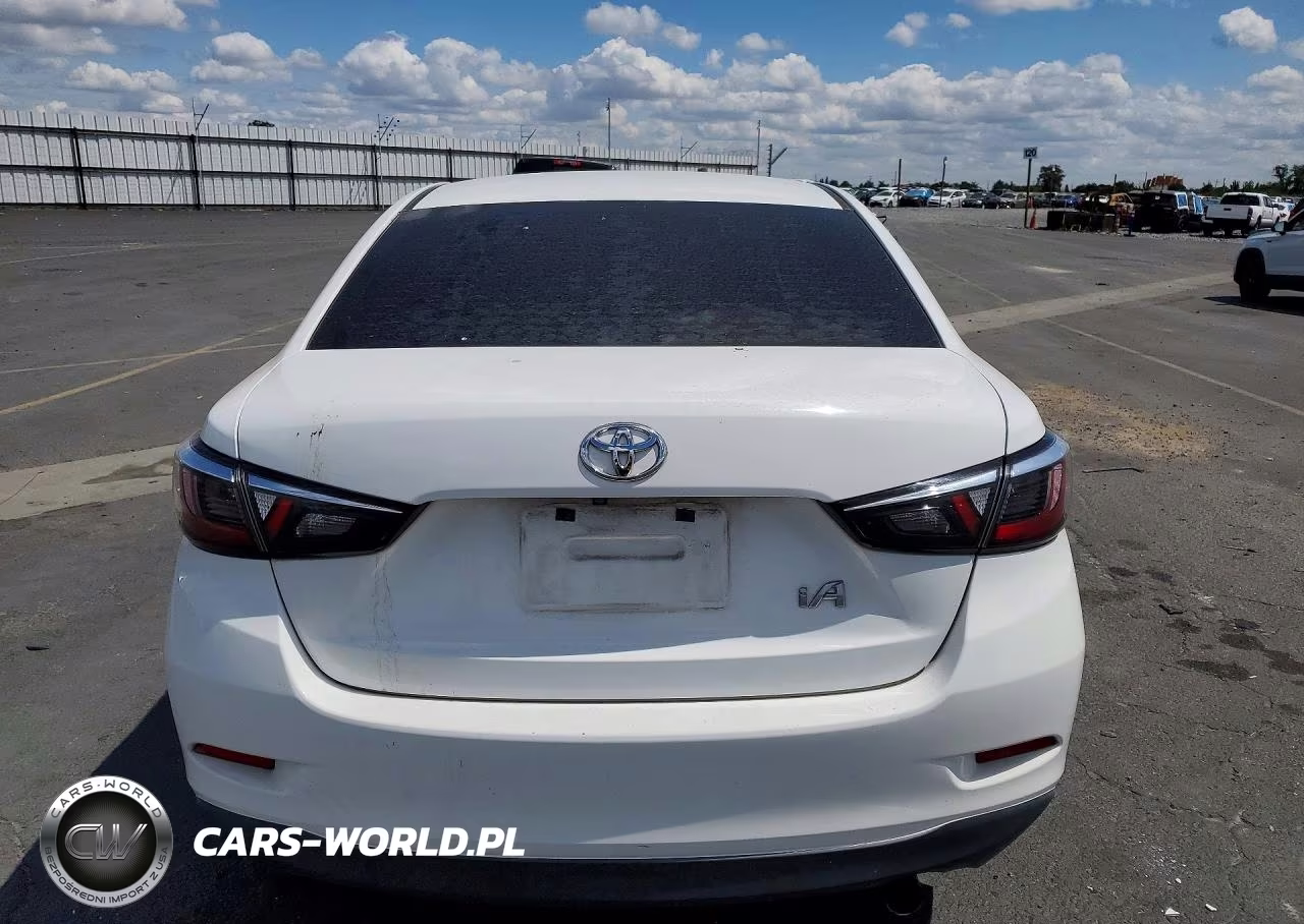 2018 Toyota Yaris Ia Base VIN:3MYDLBYV5JY317141 - 6