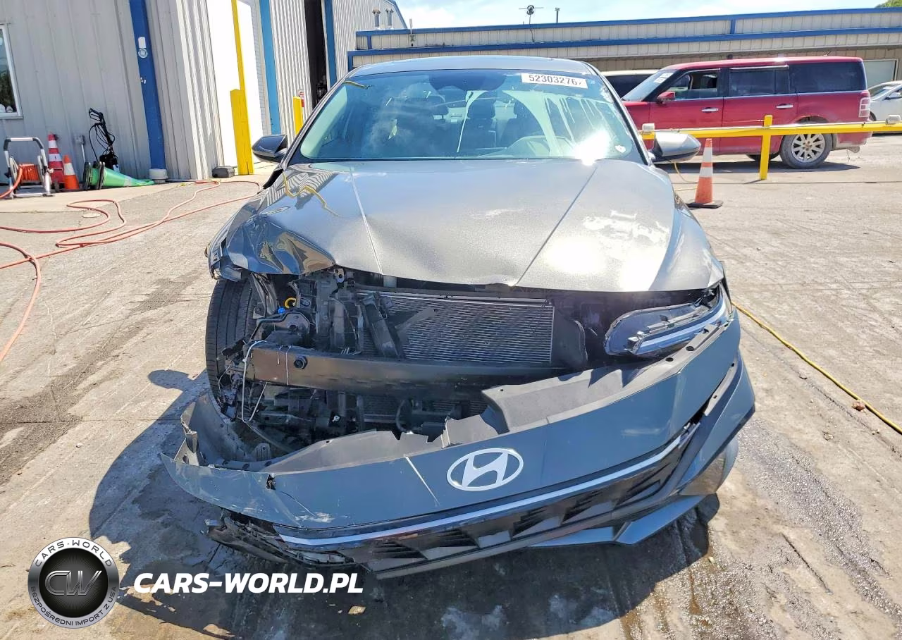 2025 Hyundai Elantra Sel VIN:KMHLS4DG0SU943955 - 5