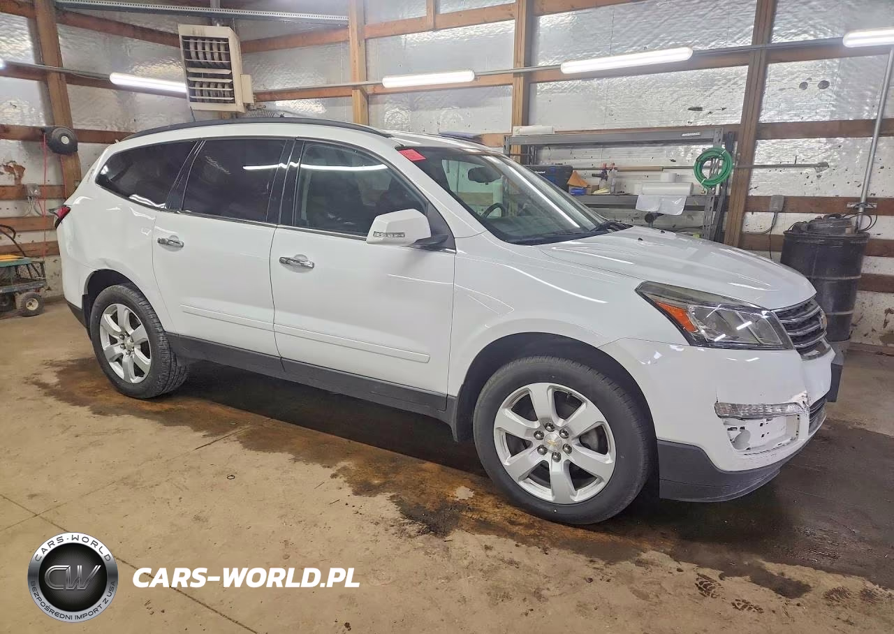 2017 Chevrolet Traverse Lt VIN:1GNKRGKD6HJ290247 - 4